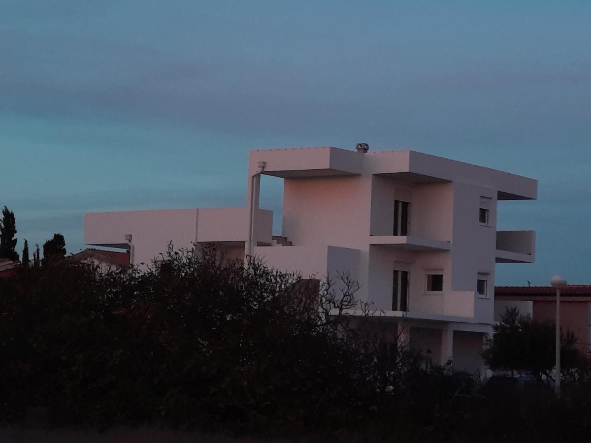 Apartments Matkovic Vir Esterno foto